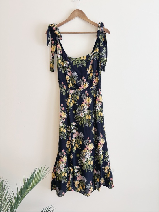 Reformation Dresses & Skirts - Reformation Twilight Sicilia Floral Tie Strap Midi Dress Sz 10